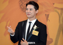 배우 김준수, 사랑의 하~트 [SW포토]