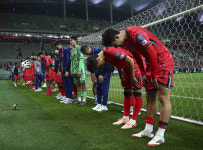 [북중미 월드컵 1년 앞으로①] 한국 축구에 불어온 위기의 시그널… 간과하면 월드컵도 없다