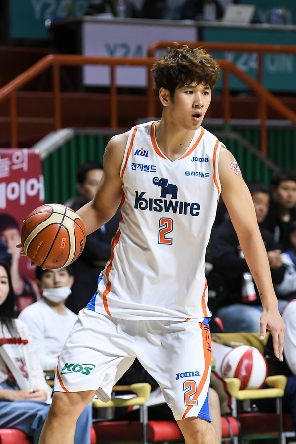 울산 현대모비스, 레이숀 해먼즈 영입! 새로운 강타로 팀 강화된다!