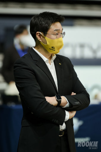 KB 김완수 감독 