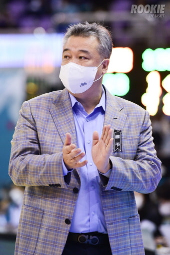 삼성생명 임근배 감독 