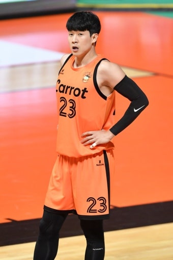 '전성현 31점 + 코너의 지배자 최현민' 캐롯, 또 3점쇼 펼치며 삼성 격파