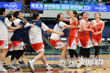 [포토] 신한은행 84:79로 승리, 5위와 4경기차!