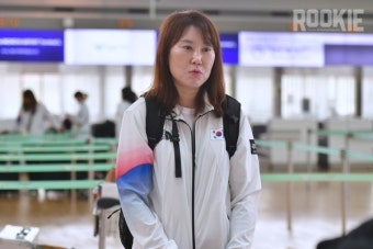'항저우 AG 위해 출국' 여자농구 대표팀 정선민 감독 