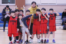 [홍천무궁화배] 농구 때문에 407Km 이동한 부산 클린샷, 강팀과 자주 만나야 경쟁력 갖출 수 있어