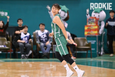 상대가 절 새깅하는 게 느껴졌어요 3점슛 6개, 제대로 폭발한 정예림