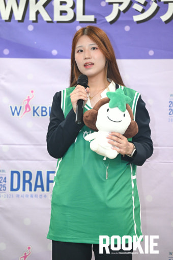[포토] 이시다 유즈키 '소감을 유창한 한국어로'