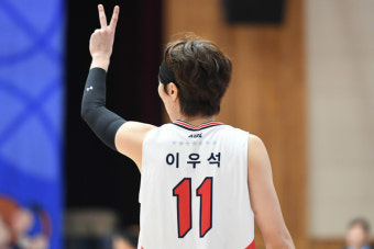 [24 KBL 컵] 활발한 외곽포 선보인 현대모비스, 이정현 분전한 소노 제압