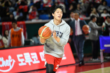 운동은 잘되어 있다 트레이드 이적생 가드 이경도... 조상현 감독은 어떻게 바라봤을까?