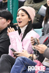 [포토] 써니데이의 김정화 '농구 매력에 흠뻑'