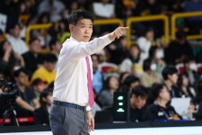 LG 조상현 감독 두경민-허일영-최형찬 투입, 스타팅에 변화를 줬다