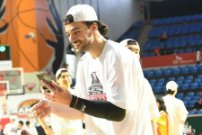[KBL FINALS] 마레이로는 힘들지 않겠어요? NO! 독감 투혼 끝에 포효한 파라오 LG는 나의 2번째 집
