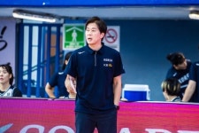 '월드컵 본선 노린다' 여자대표팀 박수호 감독 