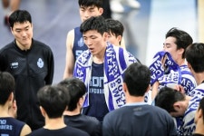 가능성 보이는 시즌 보내고 싶어요 독기 제대로 품은 소노 박진철... 한층 발전된 모습 보일까?