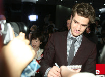 [포토] 앤드류 가필드, 저 찍는거에요?