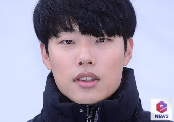 [포토] 류준열, 그윽한 눈빛
