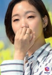 [포토] 김고은, 붉어진 눈시울