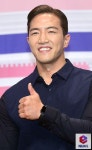 [e포토] 윤태식, 싱글벙글