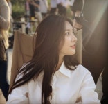 김새론, 가을 만끽하며 `여신 자태` 제대로 뽐내는 중! [★SNS]