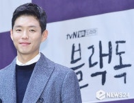 [e포토] 하준, 부드러운 미소