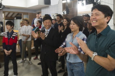 <엄마> 고사현장 속 그들!  ‘안전은 필수! 대박나게 해주세요~!’