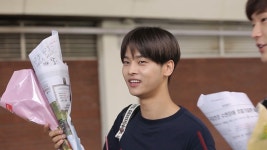 <꽃미남 브로맨스> 엔&이원근, 어서와~ 오늘은 몰래카메라야!