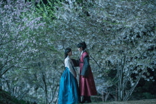<군주> 유승호-김소현, 달빛 가득 꽃길 데이트