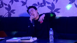 <나 혼자 산다> 이시언X비, 노래방 출격 “나 핑클 노래 불러도 되냐?
