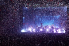 넬(NELL), 크리스마스 콘서트 성료 #명품 라이브 #감각적 영상 호평