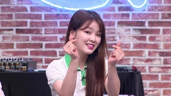 '뜻밖의 Q' 오마이걸 승희, 고정 멤버 긴장시키는 '불꽃 활약'