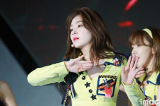 [포토] 레드벨벳 아이린,  도도한 여왕님 처럼