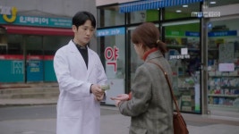 [TV톡] 봄밤, 봄보다 먼저 시작된 설렘