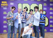 아이돌 라디오 펜타곤 후이·키노, 스페셜 DJ→라이브 무대로 가든 스튜디오 접수!