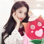 러블리즈 예인, “엄지공주는 바로바로 예인이었어요”... ‘복면가왕’ 출연 소감 전해