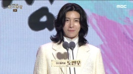 ‘2019 MBC 연기대상’ 노민우, 신스틸러상 수상 “‘검법남녀 시즌3’ 기다린다. 머리 언제 자르면 되나요?”