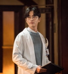 ‘낭만닥터 김사부 2’ 안효섭-신동욱, 마법처럼 홀리는 ‘비주얼 甲’ 훈남 의사들 투샷