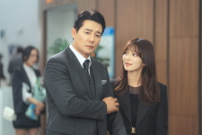 결사곡2 이태곤, 박주미-문성호 투샷 목격→송지인 팔짱 풀었다