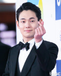 [포토] 류경수, 안경 벗었다 화살촉들아