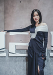 [포토] 김아중, 그리드 그레이 드레스