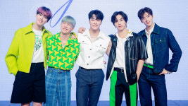 [포토] 아스트로 컴백, 청량 갑 캔디 슈가 팝~