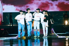 하이라이트, 단독 콘서트 인트로 성료 새로운 여정 시작