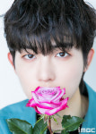 [움짤] DKZ 세현, 딸기토끼