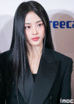[움짤] 뉴진스, 4세대 라이징 압도적 존재감