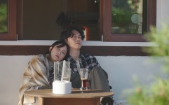 돌싱글즈 외전 이소라♥최동환, 춘천 여행서 애정행각 폭발...눈만 마주쳐도 뽀뽀