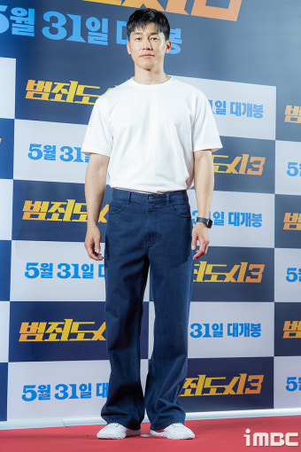 [포토] 김무열, '범죄도시3' 응원 왔어요