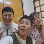 전현무, 이장우X박나래 ‘팜유’ 목포 세미나中 셀카…행복 모먼트
