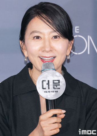 [포토] 김희애, 황선우 놓치지 않을거에요