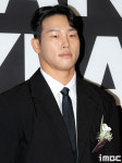 [포토] 윤성빈, 다부진 몸매