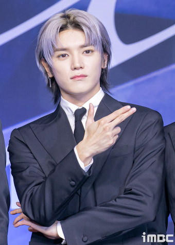 [포토] NCT 127 태용, 섬섬옥수 손가락