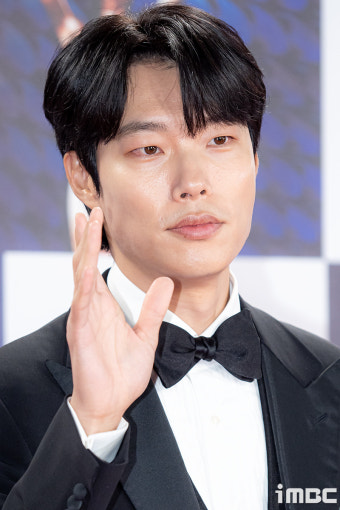 [포토] 레드카펫 선 류준열